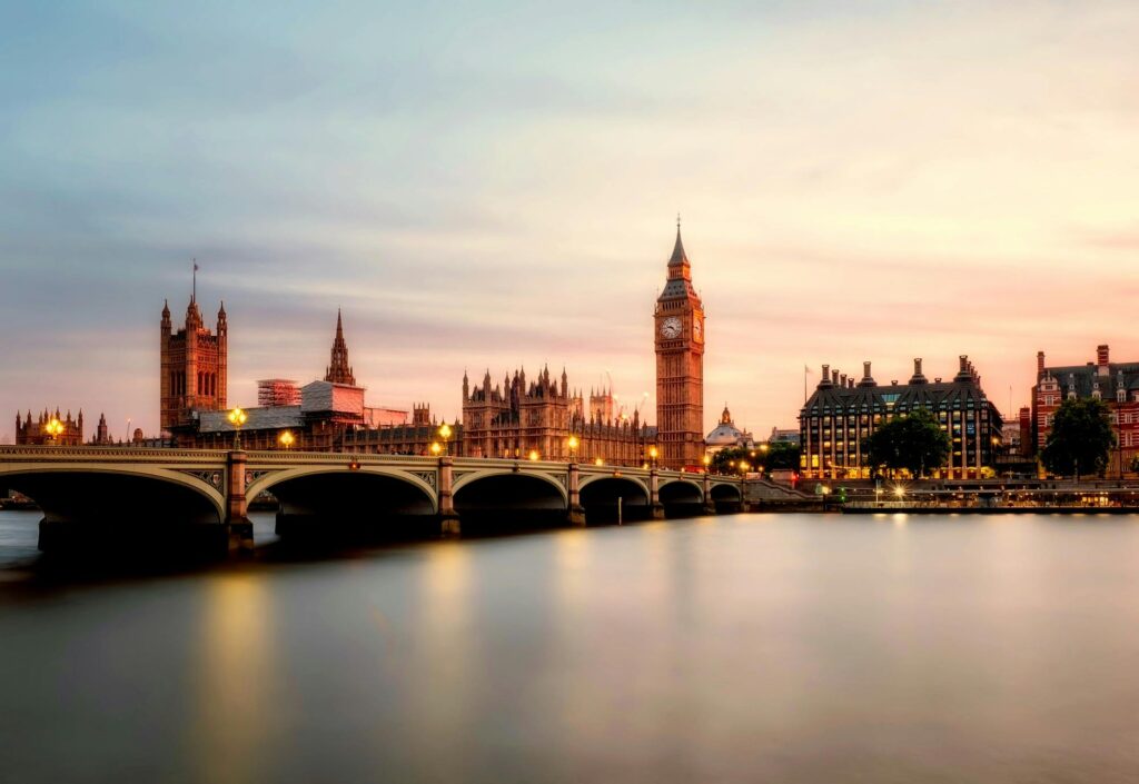 Aulas de inglês avançado online